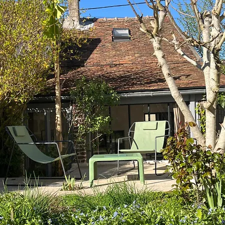 La Petite Maison Survilliers Extérieur photo