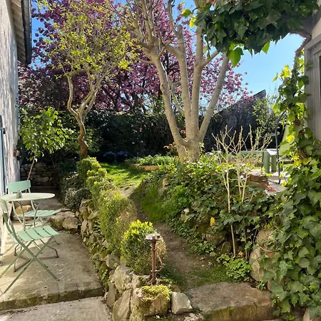 La Petite Maison Survilliers Extérieur photo